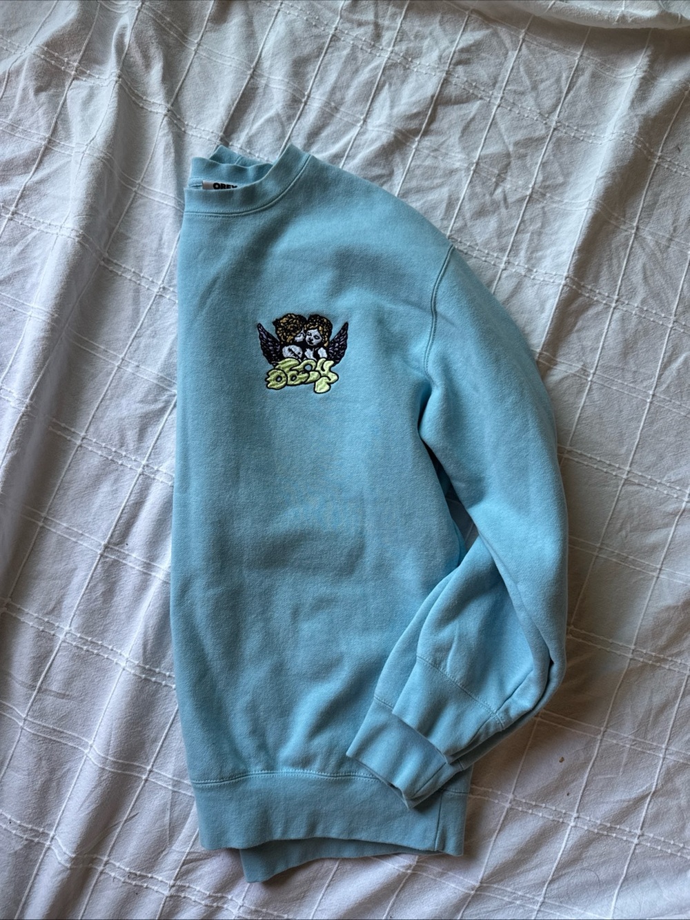 Obey Sky Blue Crewneck Sweater with Cherub Angels Kiss size M - Picture 3 of 8